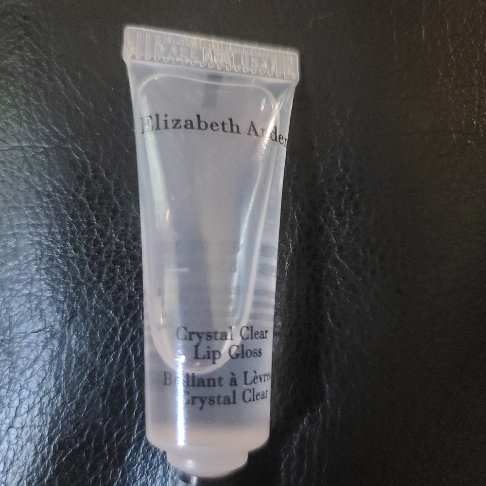HOST PICK! 🎉🎊Charlotte Tilbury Elizabeth Arden LUX NEW beauty bundle - Picture 12 of 15